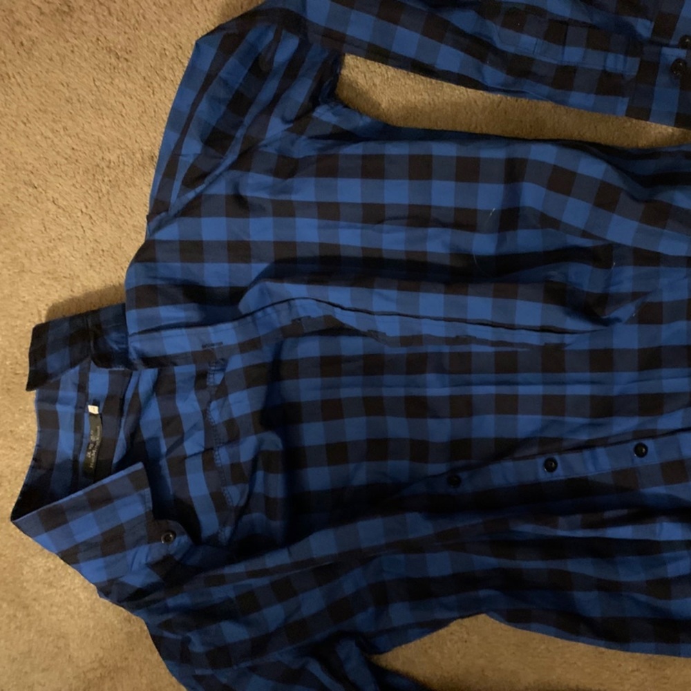 Women’s shirt